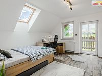 Prodej rodinného domu 5+kk+G, s nádhernou zahradou, Stanovice - 13