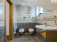 Prodej rodinného domu 5+kk+G, s nádhernou zahradou, Stanovice - 18