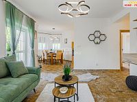 Prodej rodinného domu 5+kk+G, s nádhernou zahradou, Stanovice - 2