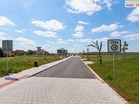 Prodej stavebního pozemku s vydaným stavebním povolením na dům 4kk - 10