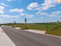 Prodej stavebního pozemku s vydaným stavebním povolením na dům 4kk - 11