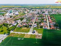 Prodej stavebního pozemku s vydaným stavebním povolením na dům 4kk - 5