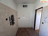 prodej RD/G v dispozici 5+1 273 m2, ul. Zimákova, Praha 4 - Chodov - 11
