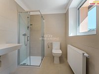 Prodej rodinného domu 234 m2 , pozemek 317 m2 - 10