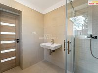 Prodej rodinného domu 234 m2 , pozemek 317 m2 - 11