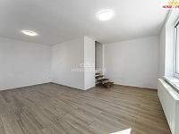 Prodej rodinného domu 234 m2 , pozemek 317 m2 - 11