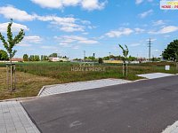 Prodej stavebního pozemku s vydaným stavebním povolením na dům 4kk - 13