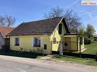 Prodej RD se zahradou cca 3 000 m² v obci Chroustov, okr Nymburk