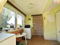 Prodej RD se zahradou cca 3 000 m² v obci Chroustov, okr Nymburk - 13