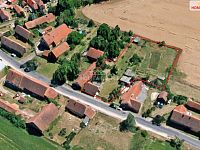 Prodej RD se zahradou cca 3 000 m² v obci Chroustov, okr Nymburk - 2