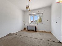 Prodej rodinného domu 5+1, Bylany - Chrášťany u českého Brodu - 8