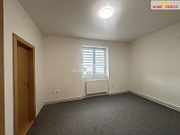 Prodej, byt 3+1, 72 m2 + balkón, Čáslav, ul. Jeníkovská   - 11