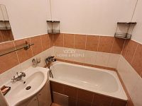 Světlý byt 2+1, OV, 50m2, Chomutov-Beethovenova - 4