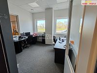 Pronájem komerčního prostoru, 4400 m2, Ostrov - Dolní Žďár - 10