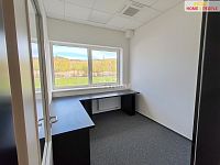 Pronájem komerčního prostoru, 4400 m2, Ostrov - Dolní Žďár - 25