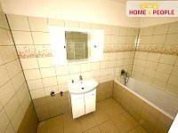 Pronájem bytu 3+kk, 89 m2, Obora u Lochovic, okr. Beroun - 8