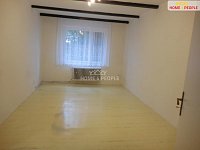 Pronájem, byt 2+1, 65 m2 s balkonem a zahradou, Dobříš - 4