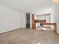 Pronájem bytu, 2+kk, 46 m2 s parkovacím stáním a společnou zahrádkou - 3
