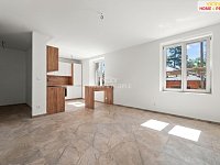 Pronájem bytu, 2+kk, 46 m2 s parkovacím stáním a společnou zahrádkou - 4