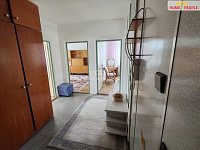 Pronájem bytu 4+1 s balkonem 84 m2 v K.Varech - 12