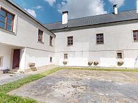 Historická tvrz v centru Města Dačice - 5