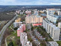 prodej slunného bytu 3+1 s lodžií a panoramatickým výhledem, Praha 8 – Troja,  75 m2, Hnězdenská ulice - 21