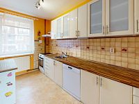 Prodej rodinného domu 6+1, 219 m2, U Stromečku, Světlá nad Sázavou - 9