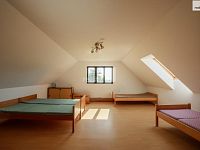 Chalupa nebo rodinný dům v Myslívě - 8