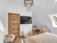 Prodej rodinného domu v Děčíně - Nová Ves - 10