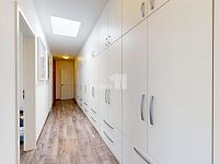 PRONÁJEM řadový rodinný dům 5+kk, 136m2, ulice Manželů Dostálových, Praha, Hostavice - 21