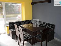 Nebytový prostor zařízený  jako bar v K. Varech - 7