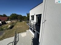 Prodej novostavby rodinného domu v České Lípě s vlastní zahradou a parkovacím stáním - 15