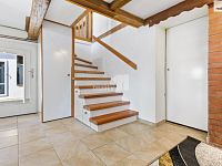 Prodej rodinné usedlosti 5+kk, 219 m2 Soběslavice - Padařovice, pozemky 19657 m2 - 11