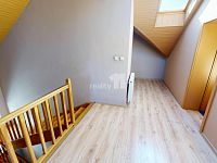 Prodej rodinného domu 192m2, s pozemkem 985m2, Kamenná Lhota - 28