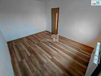 Pronájem bytu 2+1 v Aši - 6