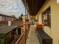 Velký obytný dům v centru Žebráku - 2