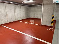 Pronájem garážového stání, 13 m², Zimova, Praha 4  - 4
