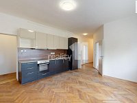 Prodej bytové jednotky 3+kk, 68m2, ulice Nádražní, Pelhřimov - 4