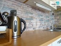 Pronájem bytu 2kk+L na sídlišti Lada - 2