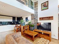 Prodej moderního rodinného domu 4+kk/T, 140 m2, pěkná zahrada, garáž, Kralupy nad Vltavou - Zeměchy - 5