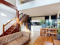 Prodej moderního rodinného domu 4+kk/T, 140 m2, pěkná zahrada, garáž, Kralupy nad Vltavou - Zeměchy - 7