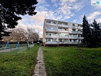 Byt 2kk/L, 53 m2 s parkovacím stáním v Praze 4, Modřany - dům