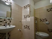 Byt 1+1 Police n. Metují - 12