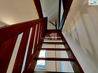 Pronájem bytu 2+1 v Aši - 10