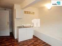 1kk, 20 m2 v Praze 9 ul. Českobrodská - 2