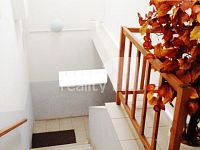  Byt 1+1 s parkovacím stáním, v Praze 12 (4) Točná - 15