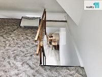  Byt 1+1 s parkovacím stáním, v Praze 12 (4) Točná - 7