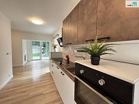 RD 3+kk s terasou a zahradou v Praze 6 - Dejvice - 3