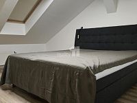 Pronájem zařízeného ateliéru 2+kk, 40 m2, s možností parkování Praha 7