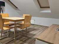 Pronájem zařízeného ateliéru 2+kk, 40 m2, s možností parkování Praha 7 - 4